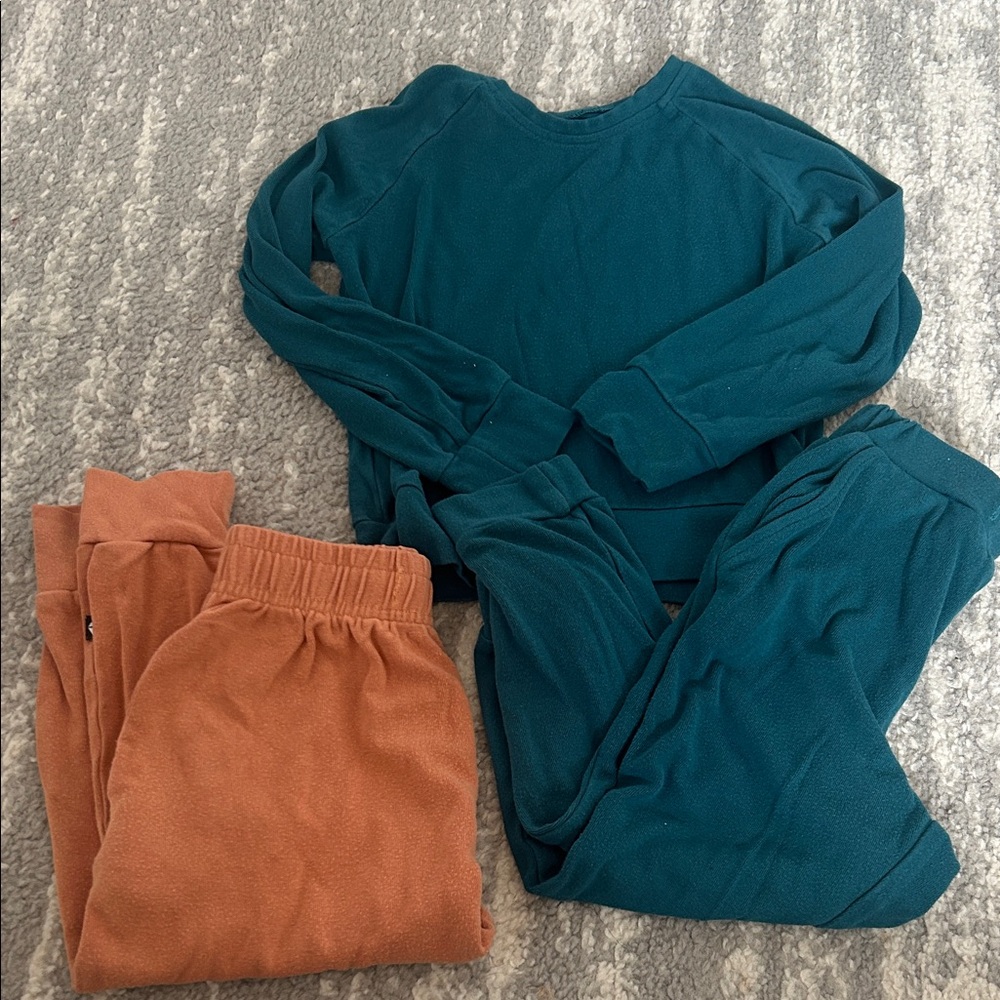 Kyte baby 3t jogger set & harem 3T pants